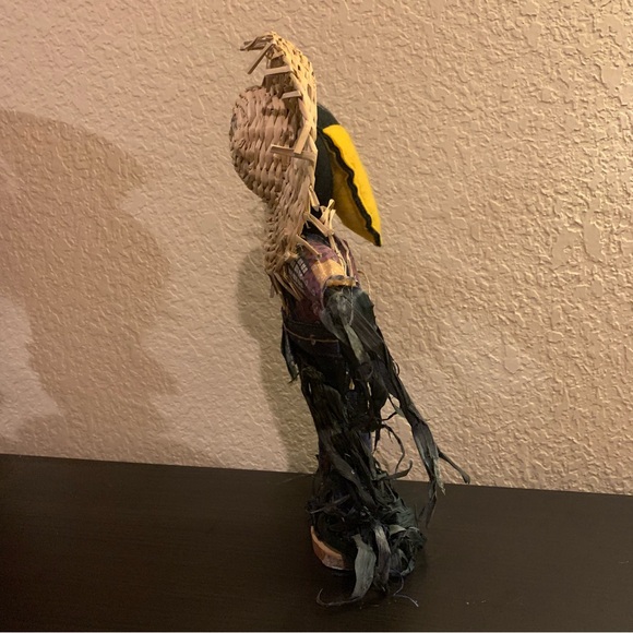 Country Halloween crow scarecrow decor - Picture 5 of 5